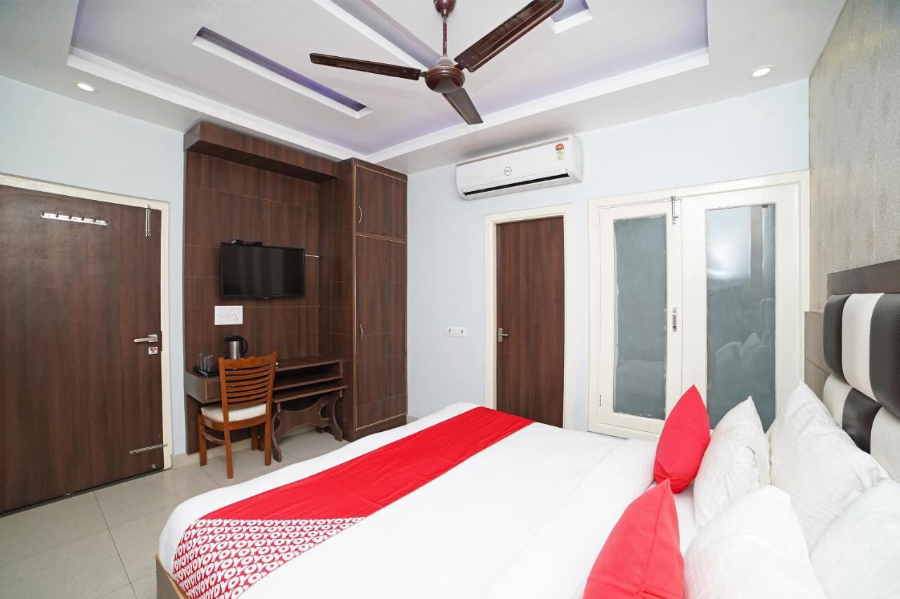 Oyo 39539 Hotel Vansh & Restaurant Kashipur Екстериор снимка