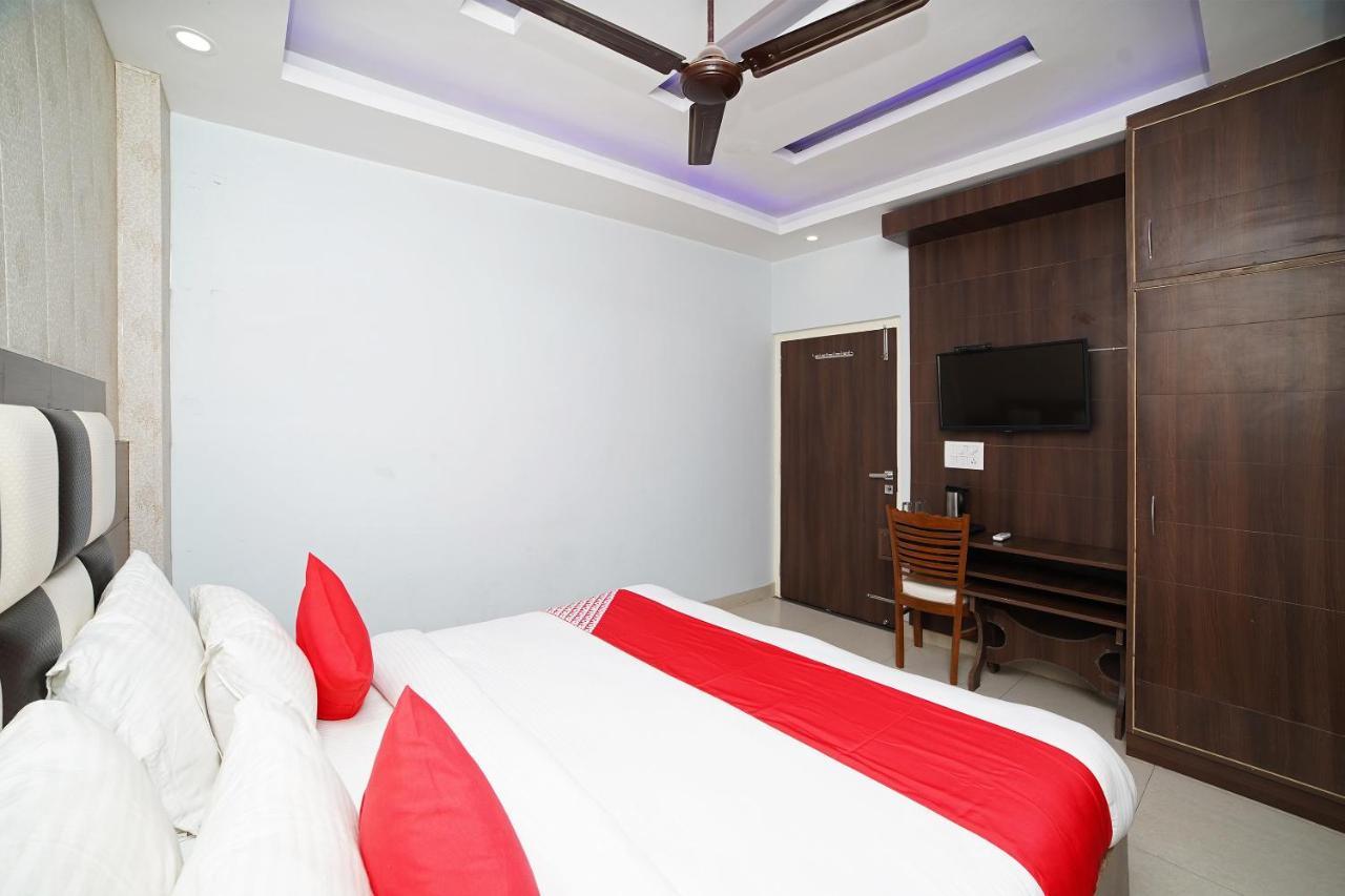 Oyo 39539 Hotel Vansh & Restaurant Kashipur Екстериор снимка